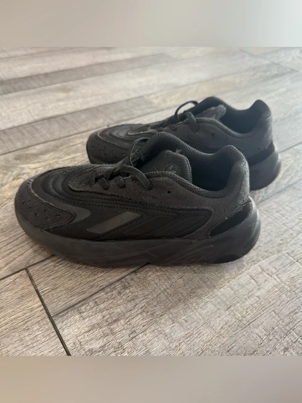 Kids Adidas All-Black Athletic Sneakers - Lightweight Comfort